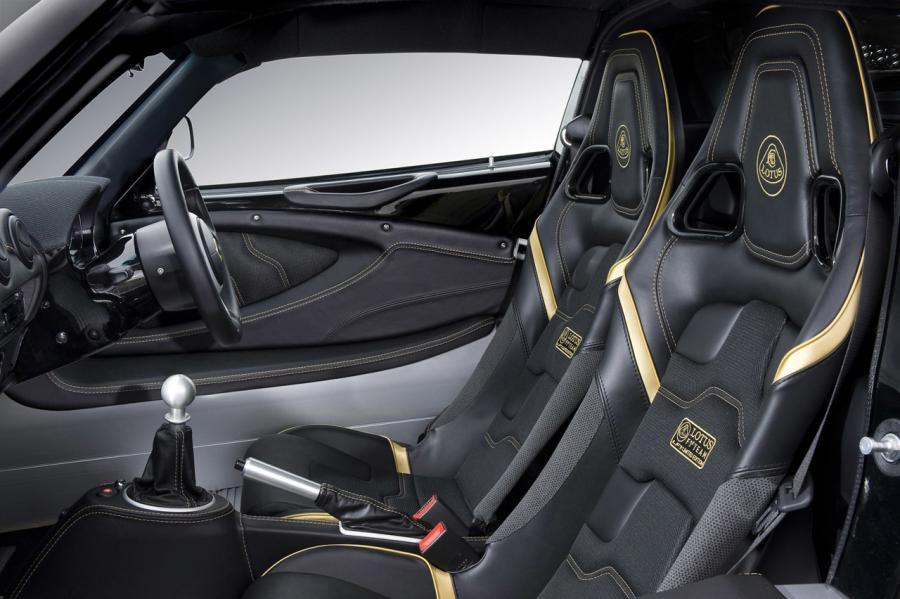  Lotus Exige S LF1 2014 года  (фото 39 из 58)